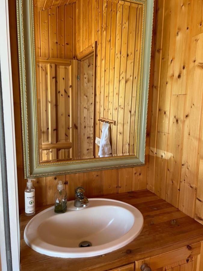 Summerhouse Vaglaskogur Akureyri Bagian luar foto